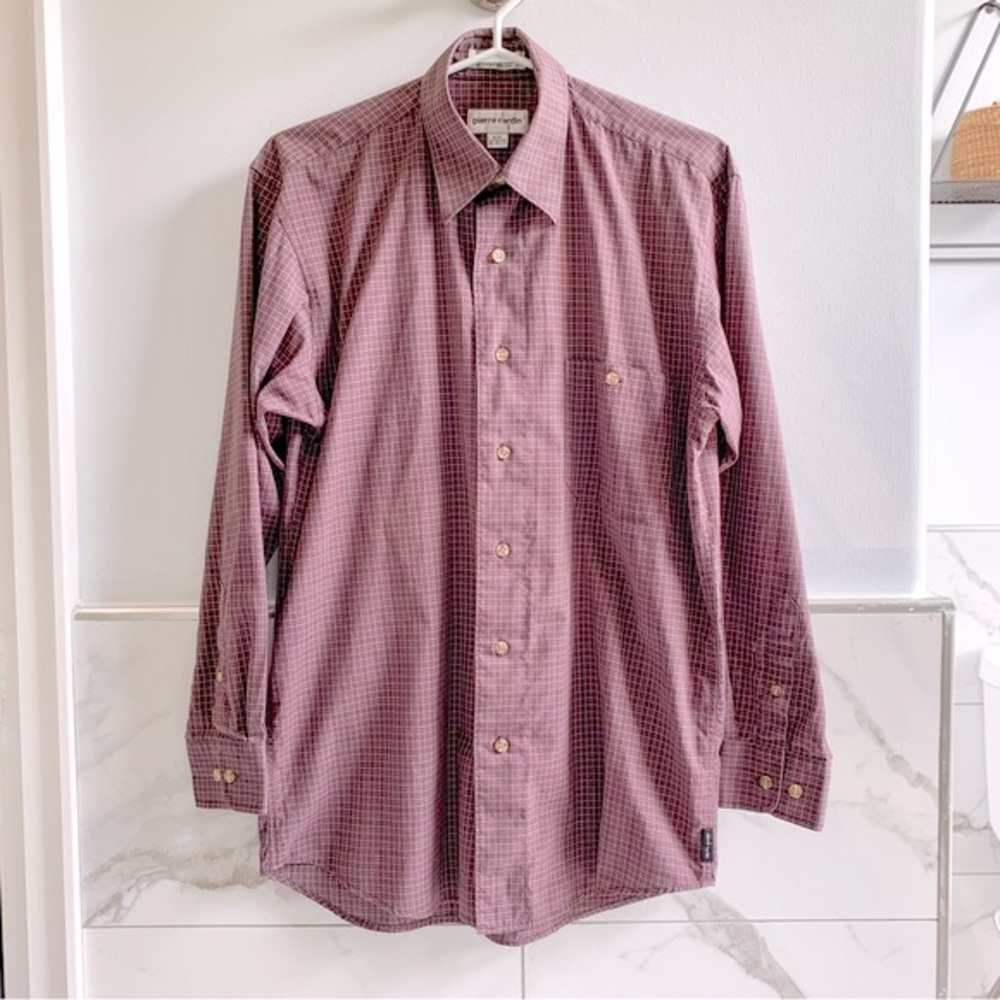 Vintage Pierre Cardin Men’s Shirt.  Excellent Used Condition.
